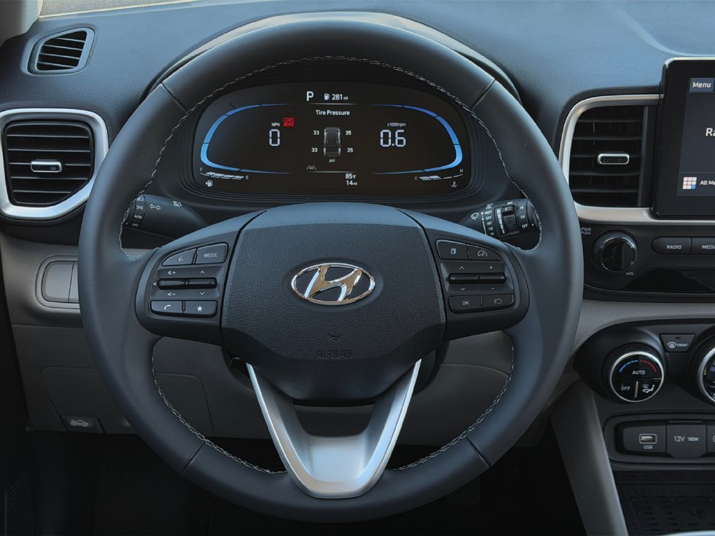 New 2026 Hyundai Venue SEL FWD image 18