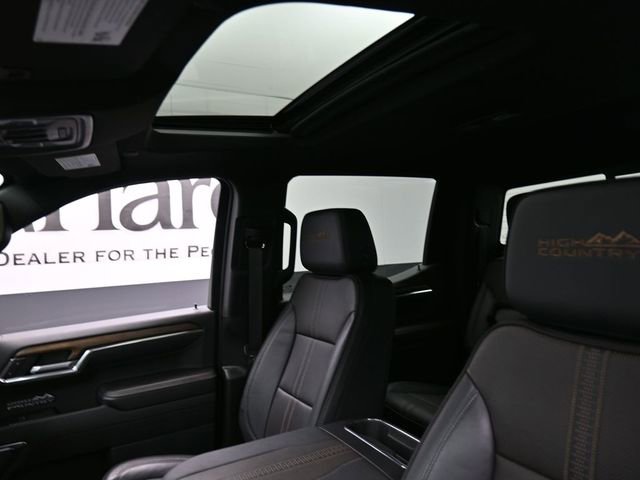 Used 2024 Chevrolet Silverado 1500 High Country w/ High Country Premium Package image 17