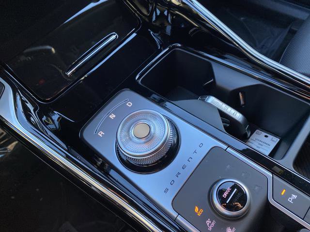 New 2026 Kia Sorento SX Prestige image 25