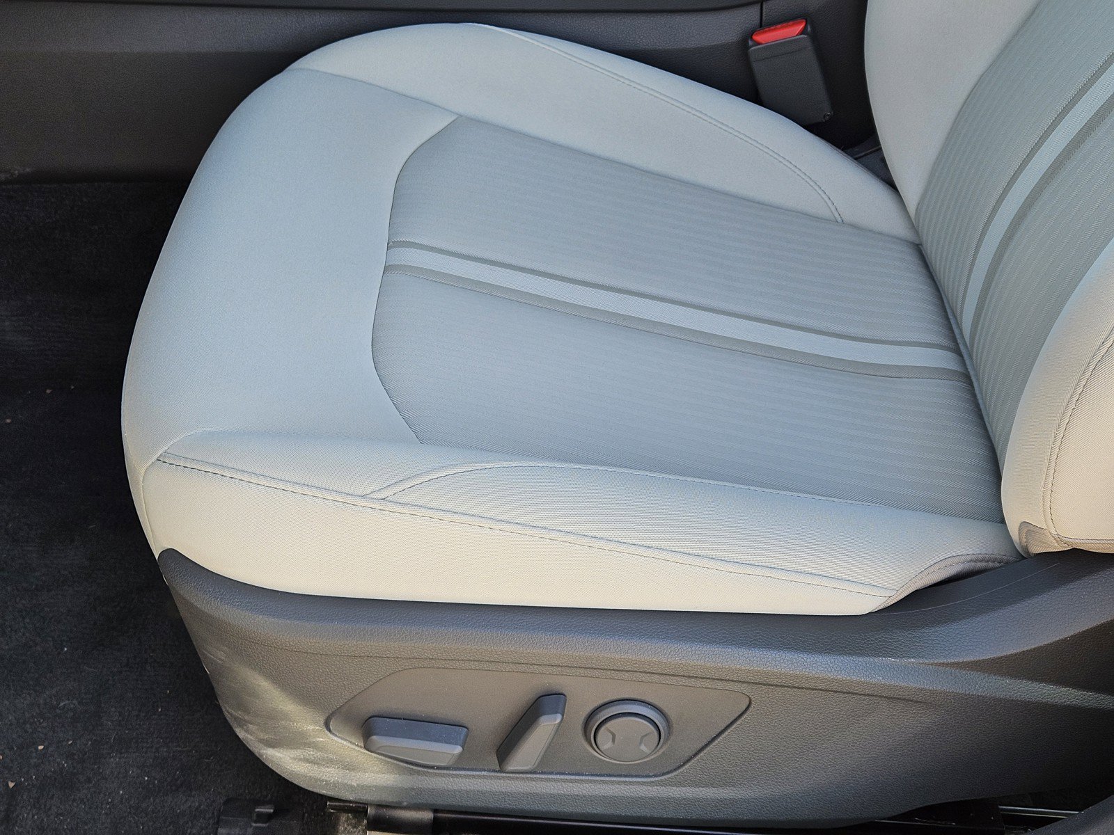 Certified 2025 Hyundai Sonata SEL FWD image 19