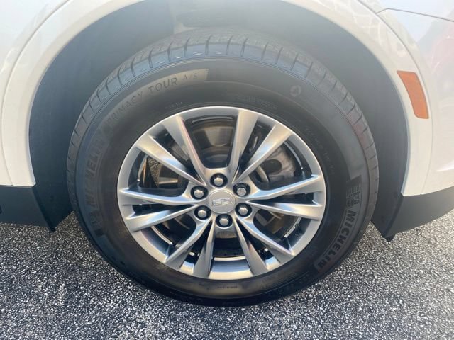Used 2023 Cadillac XT5 Premium Luxury w/ LPO, Floor Liner Package AWD/4WD image 13