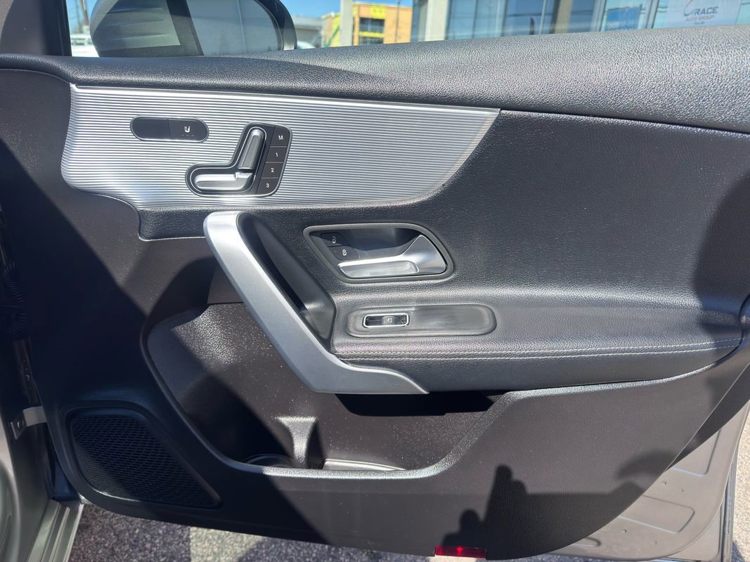 Used 2019 Mercedes-Benz A 220 4MATIC image 26