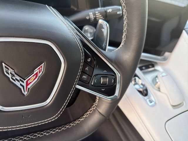 Used 2023 Chevrolet Corvette Stingray Premium Conv w/ Z51 Performance Package RWD image 17