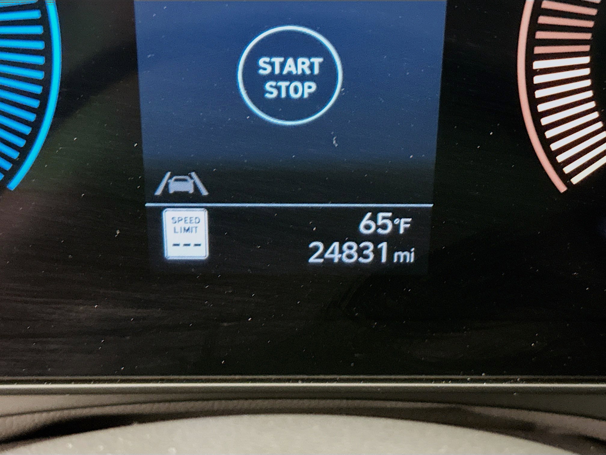 Used 2025 Hyundai Kona SEL image 19