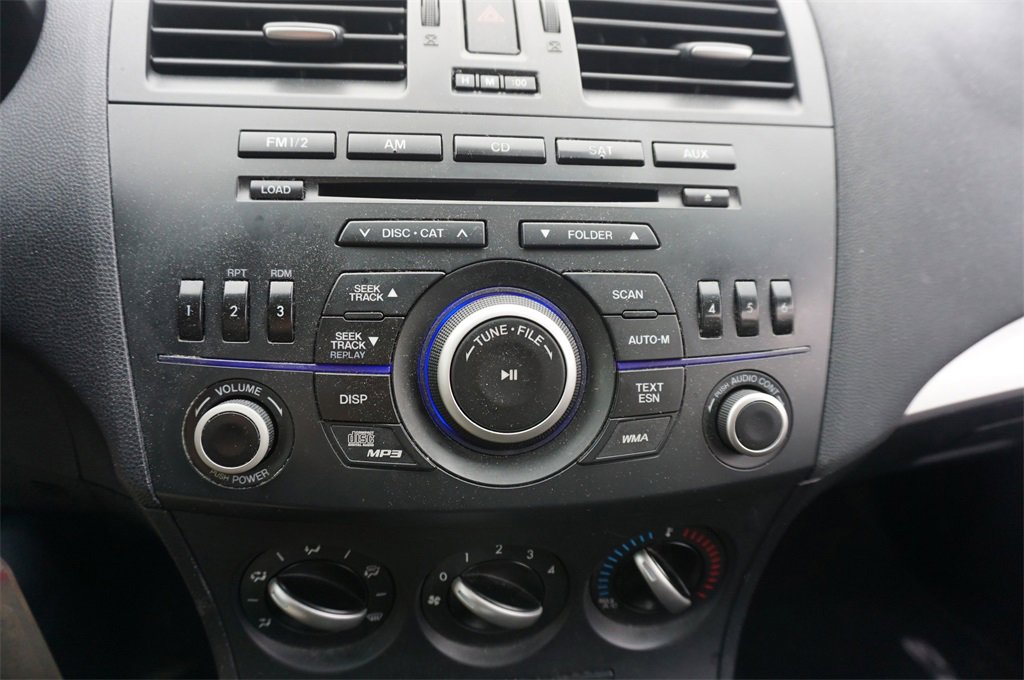 Used 2012 MAZDA MAZDA3 i Touring image 10