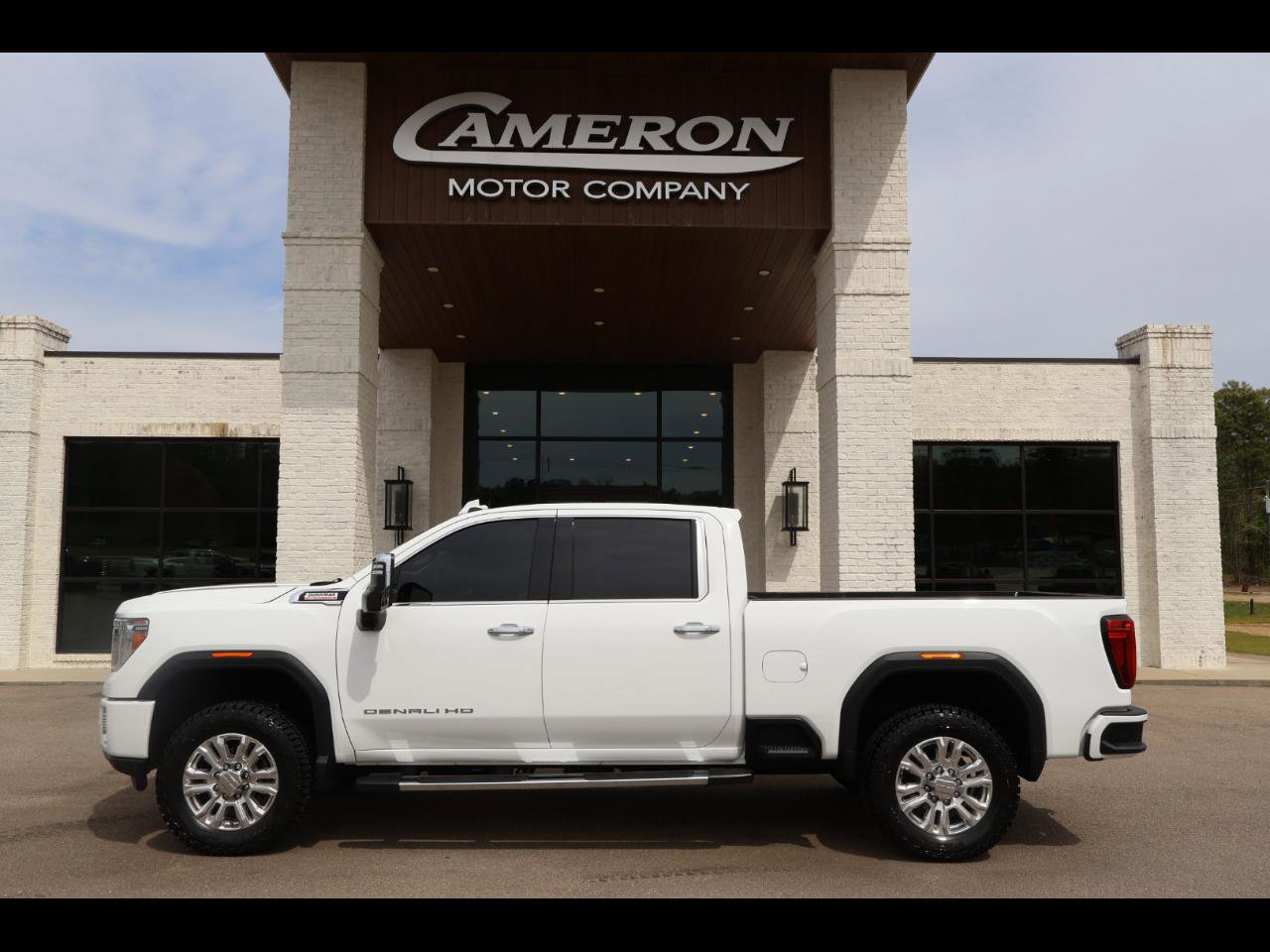 Used 2020 GMC Sierra 2500 Denali w/ Denali Ultimate Package image 1