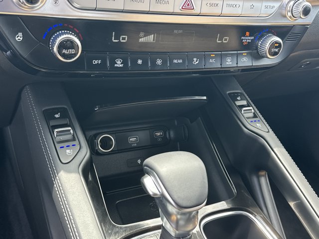 Used 2021 Kia Telluride SX w/ Nightfall Edition Package AWD/4WD image 37
