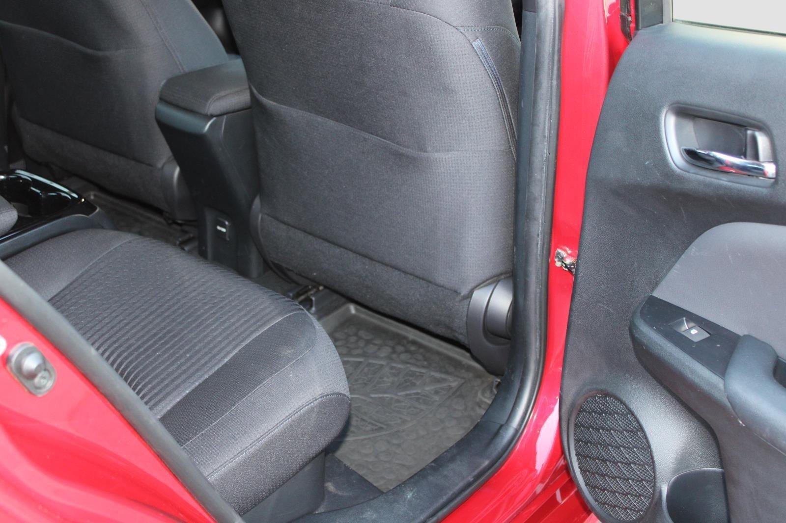 Used 2018 Toyota Prius Prime Plus image 37