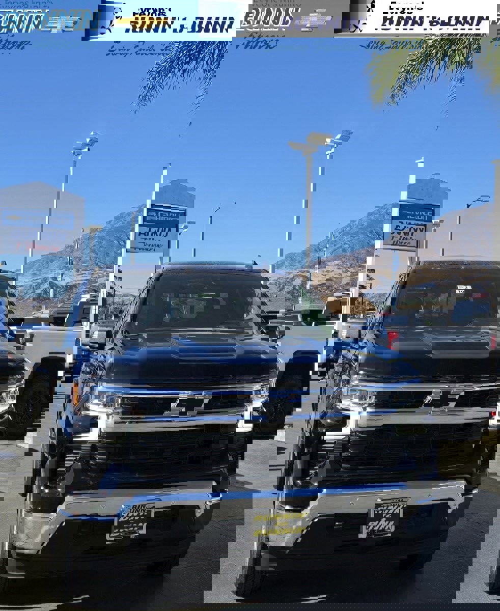 Used 2025 Chevrolet Silverado 1500 LT w/ Safety Package image 1