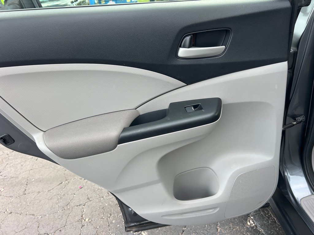Used 2013 Honda CR-V LX image 12