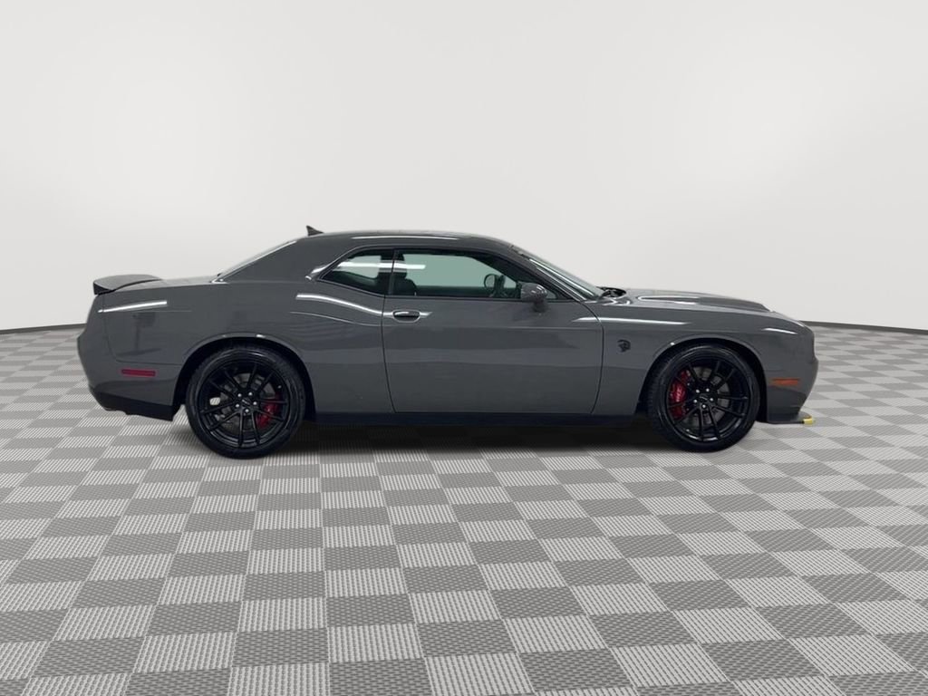 Used 2023 Dodge Challenger SRT Hellcat w/ Driver Convenience Group image 9