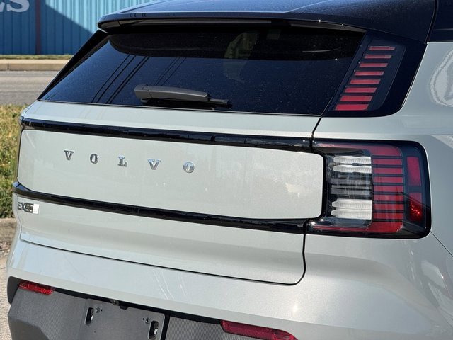 New 2026 Volvo EX30 Plus image 8