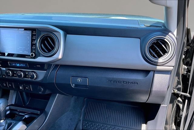 Used 2023 Toyota Tacoma SR5 w/ Technology Package image 21