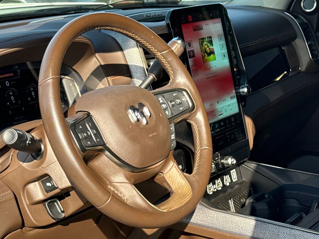 Used 2025 RAM 3500 Longhorn image 17