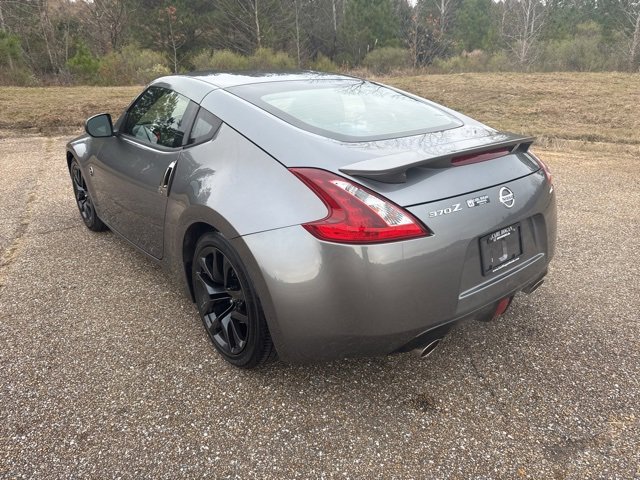 Used 2019 Nissan 370Z Coupe image 4