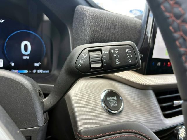 Used 2025 Ford Explorer Active w/ Active Comfort Package image 31