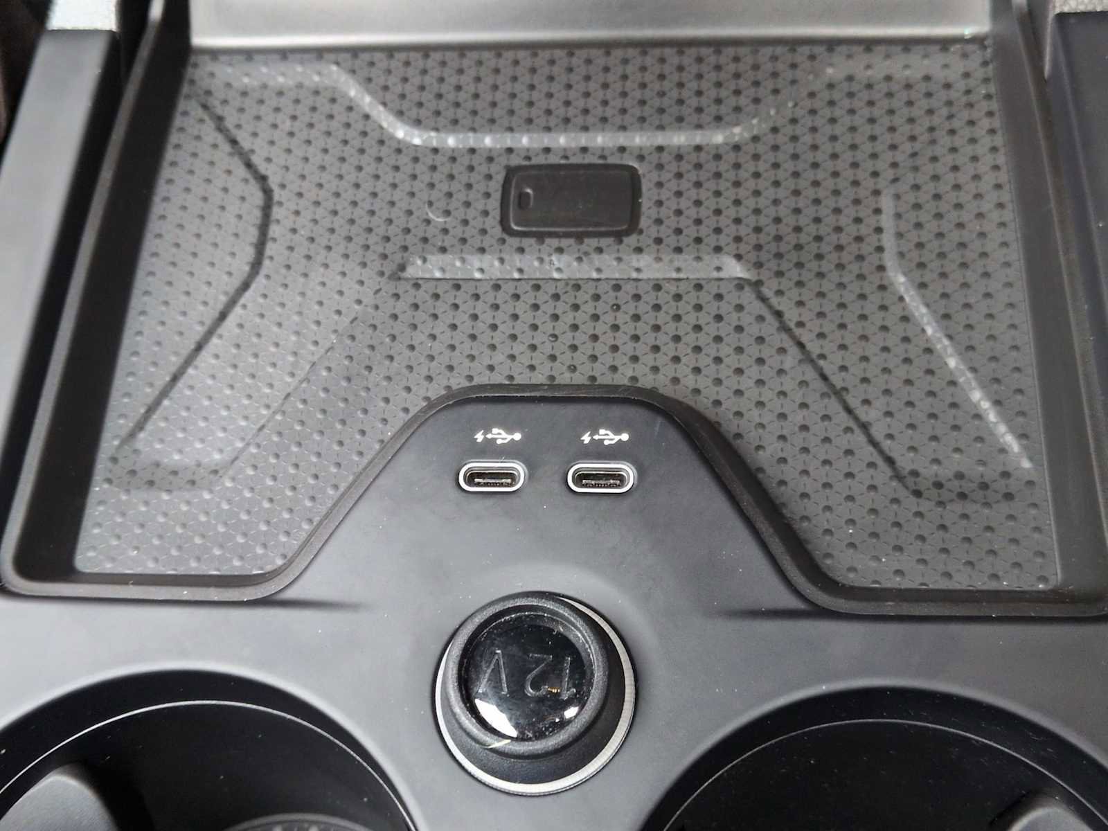 Certified 2025 BMW iX xDrive50 w/ Premium Package image 33