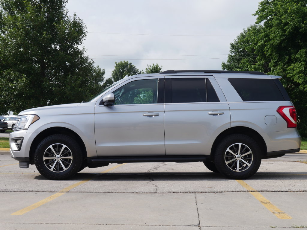 Used 2021 Ford Expedition XLT AWD/4WD image 11