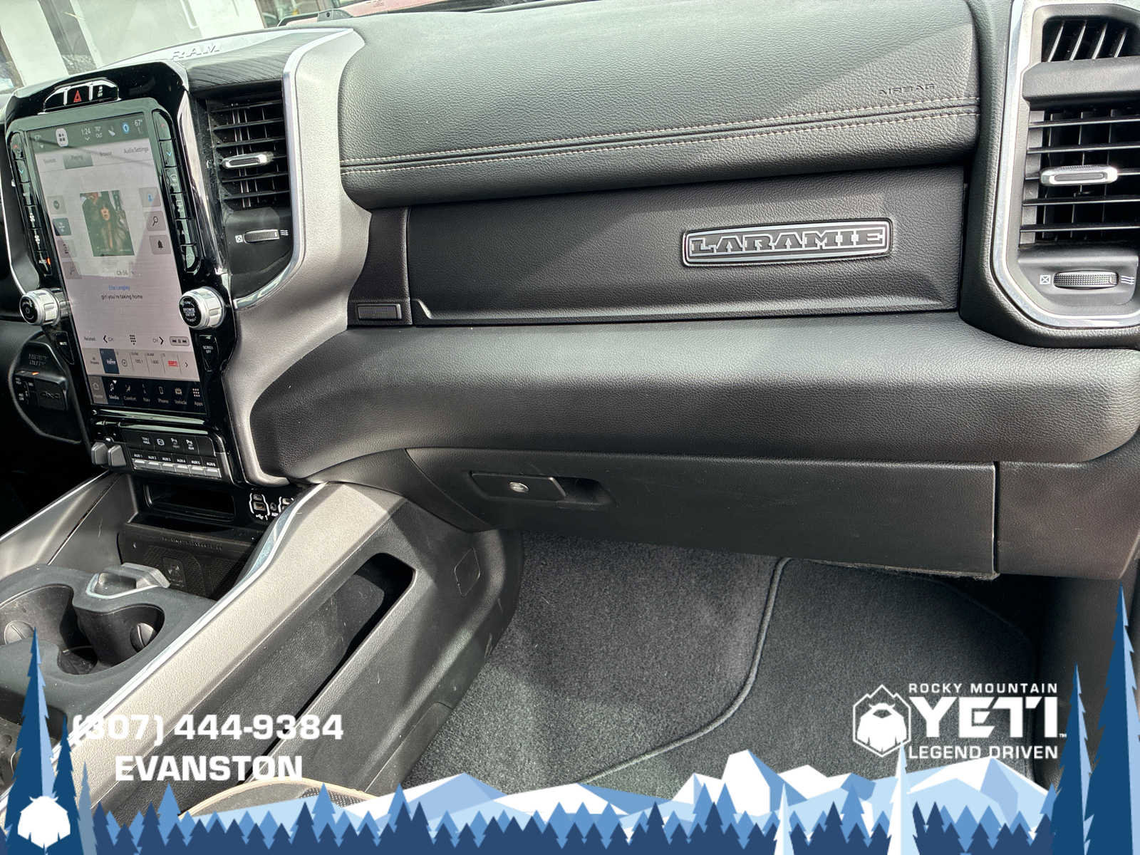 Used 2024 RAM 3500 Laramie w/ Night Edition image 30