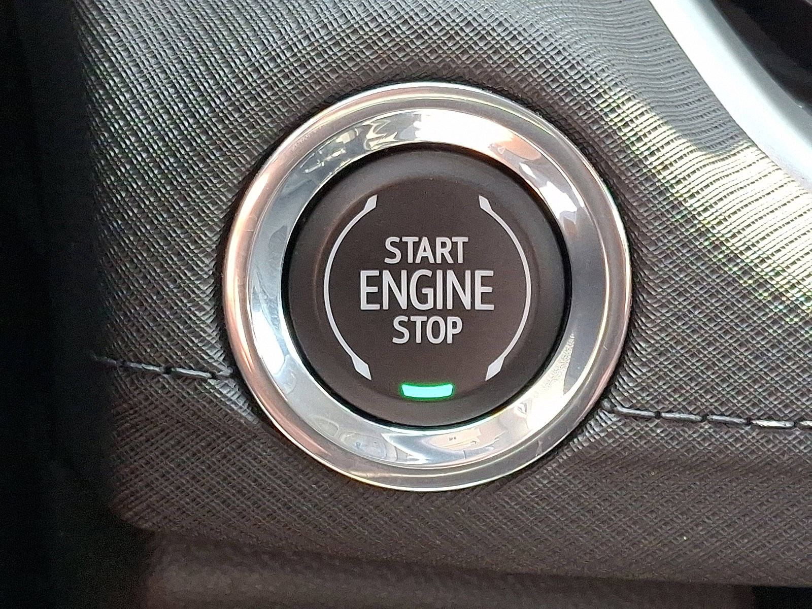 Used 2025 Chevrolet TrailBlazer LT image 23