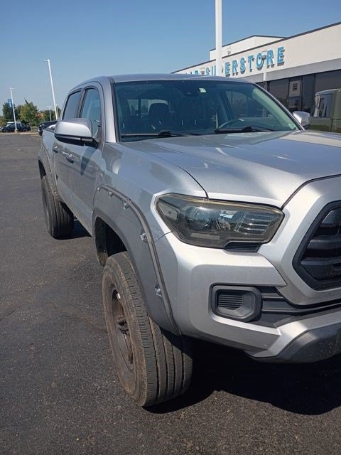 Used 2019 Toyota Tacoma SR w/ SR Convenience Package AWD/4WD image 15