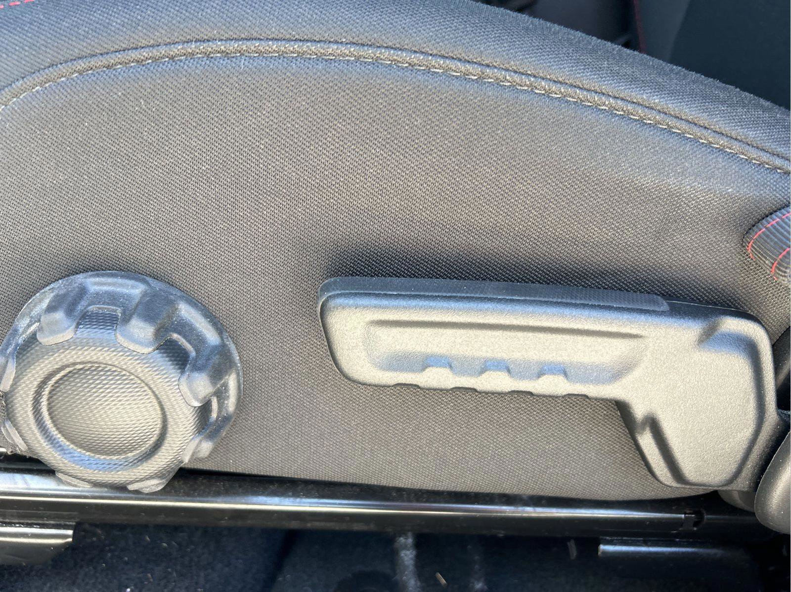 Used 2022 Jeep Wrangler Rubicon AWD/4WD image 28