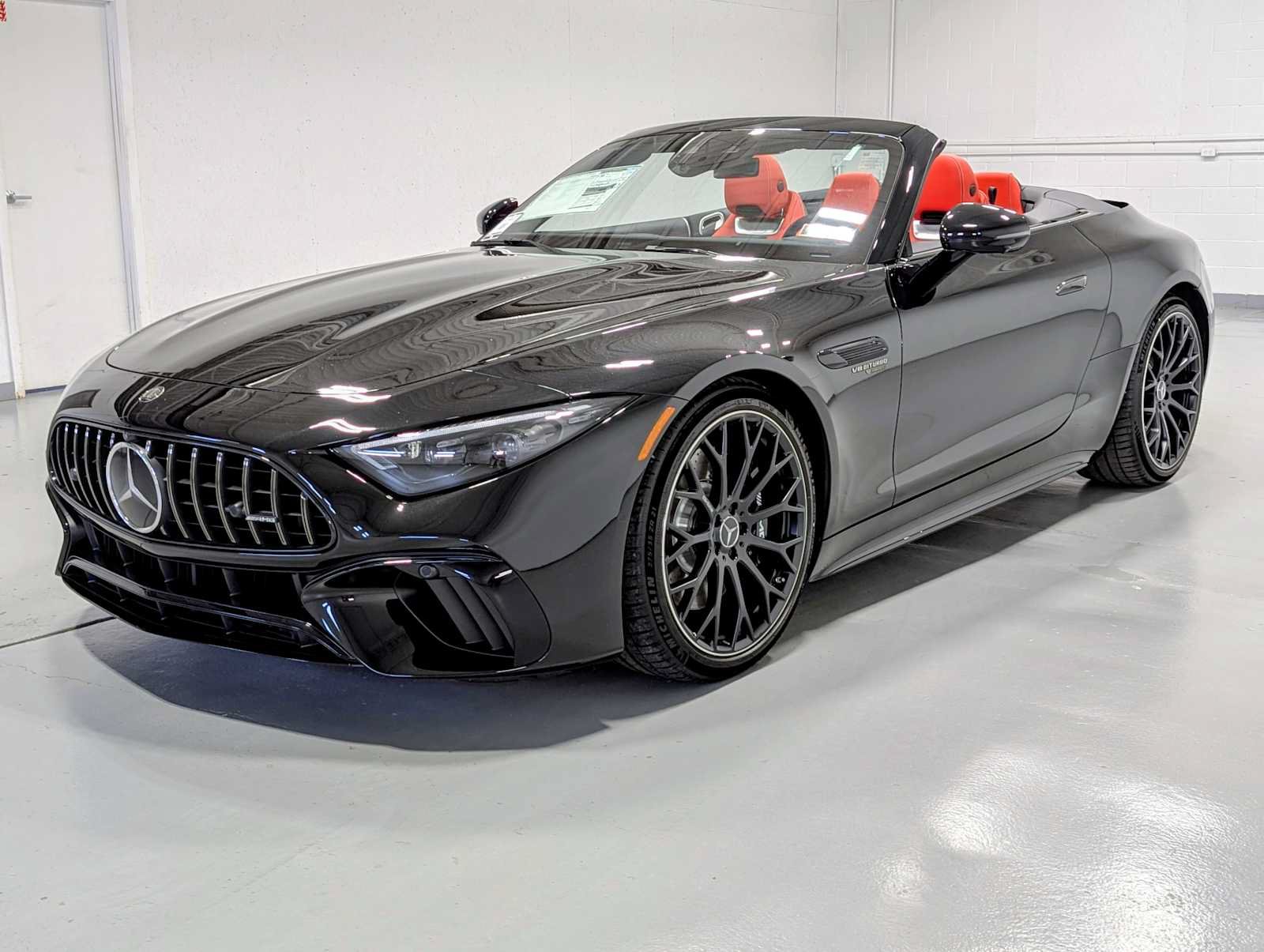 New 2026 Mercedes-Benz SL 55 AMG 4MATIC image 1