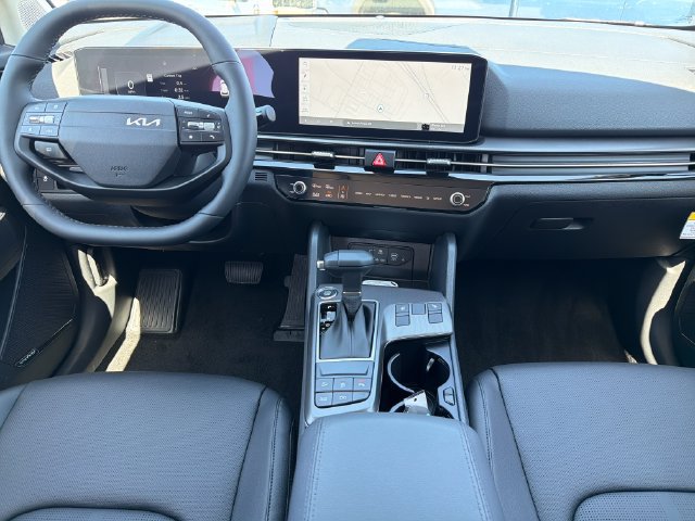 New 2027 Kia Sportage SX FWD image 9