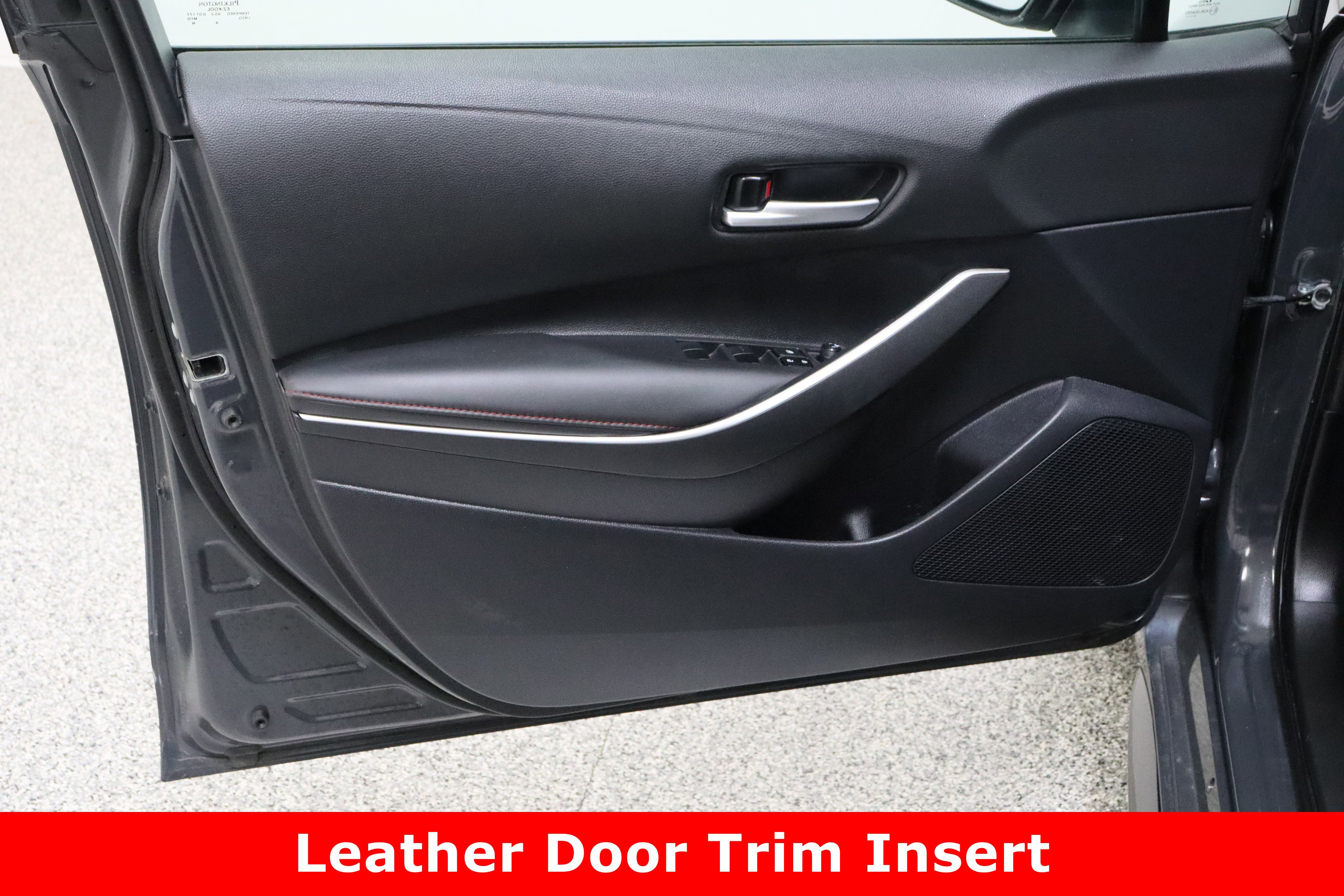 Used 2025 Toyota Corolla SE FWD image 12