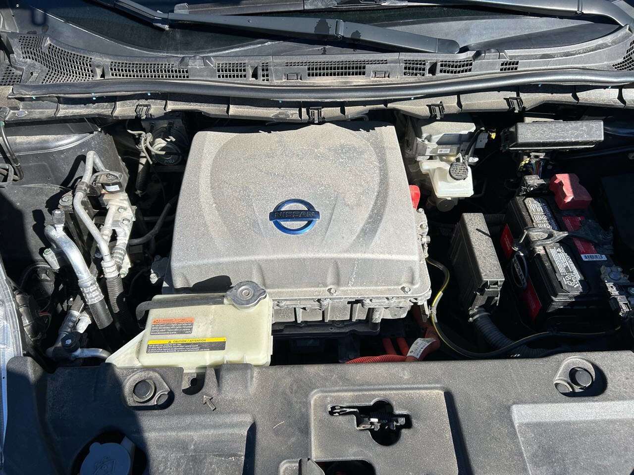 Used 2014 Nissan Leaf SV w/ LED & Quick Charge Package image 15