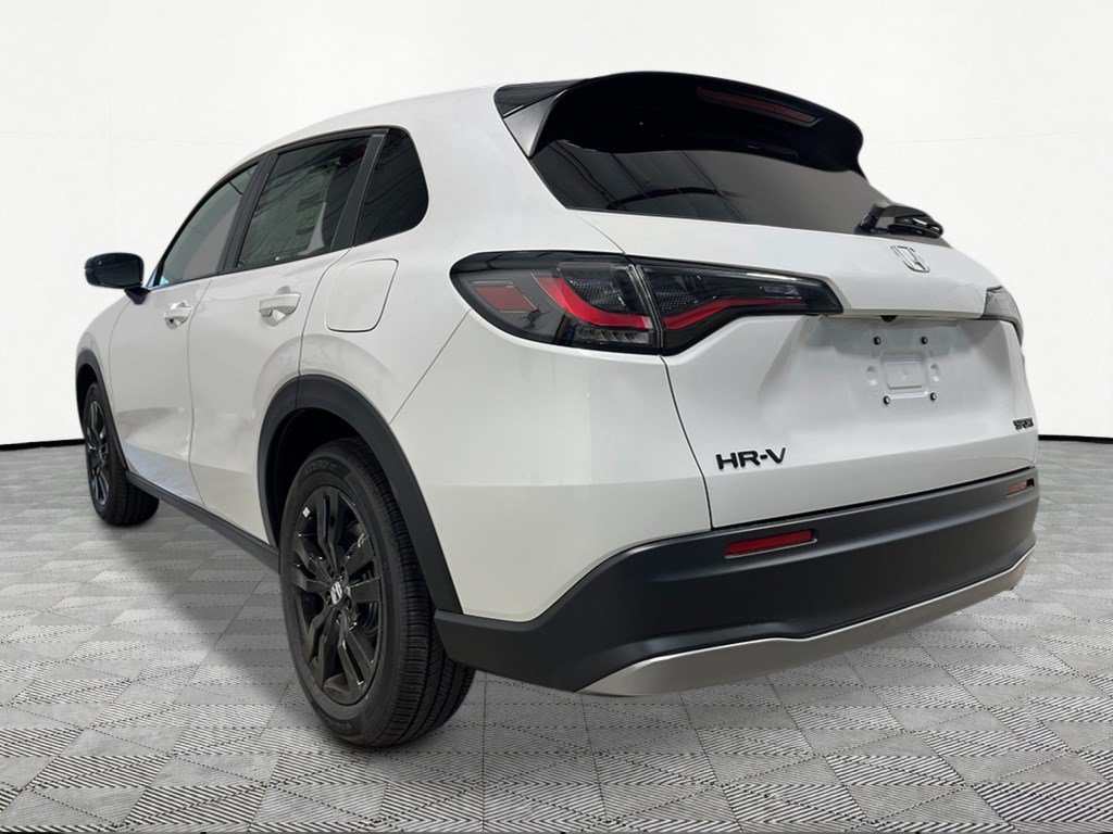 New 2027 Honda HR-V Sport image 4