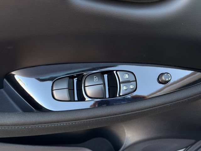 Certified 2025 Nissan Leaf SV Plus FWD image 11