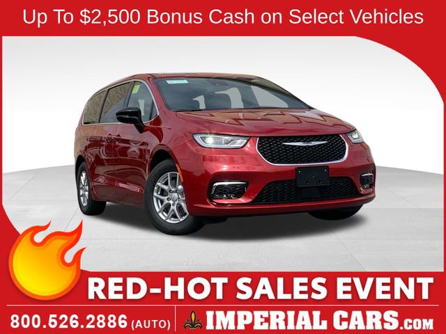 New 2026 Chrysler Pacifica Select