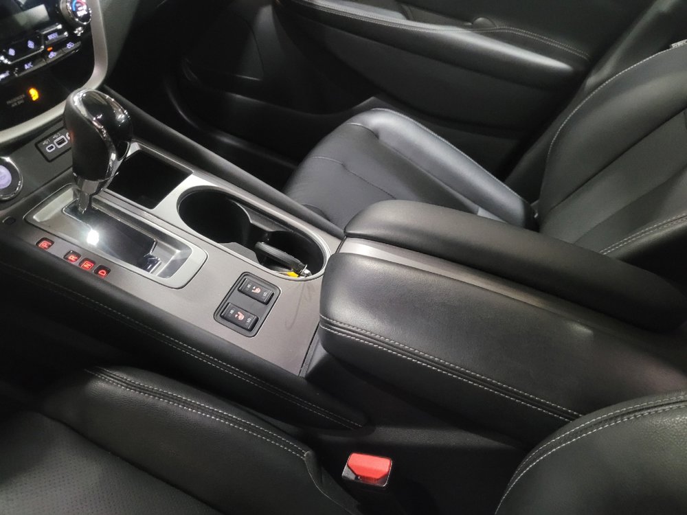 Used 2020 Nissan Murano SL w/ Moonroof Package image 26