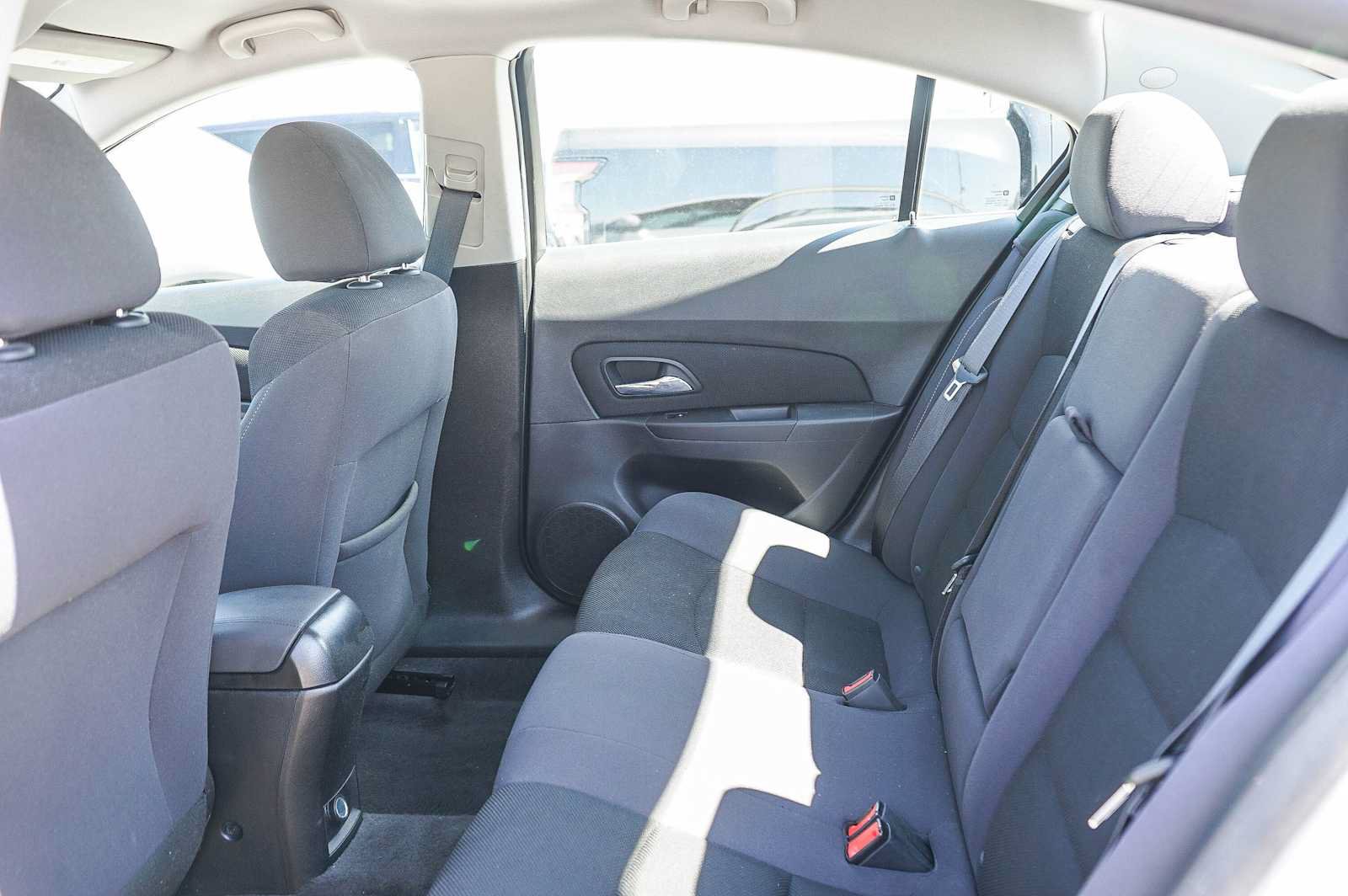 Used 2014 Chevrolet Cruze LT w/ RS Package FWD image 18