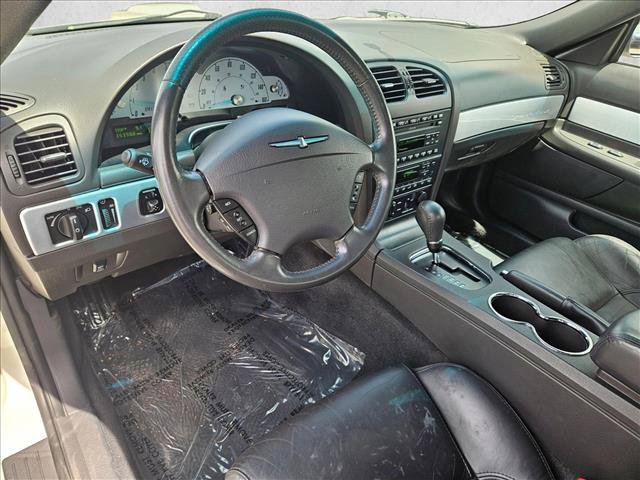Used 2002 Ford Thunderbird RWD image 9