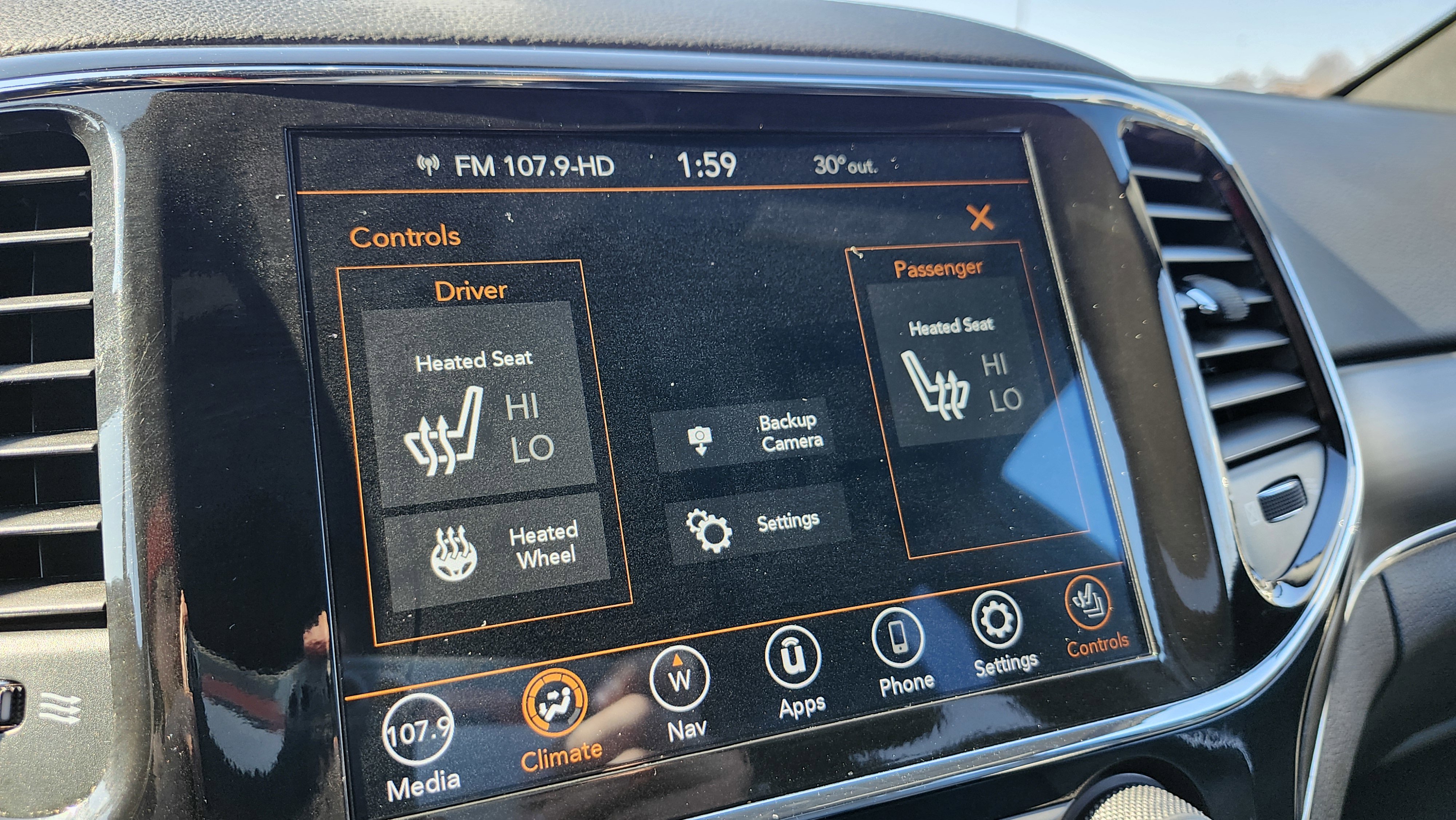 Used 2022 Jeep Grand Cherokee Limited image 9