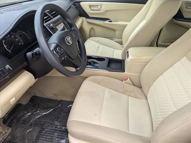 Used 2015 Toyota Camry LE w/ Four Season Floor Mat Package image 14