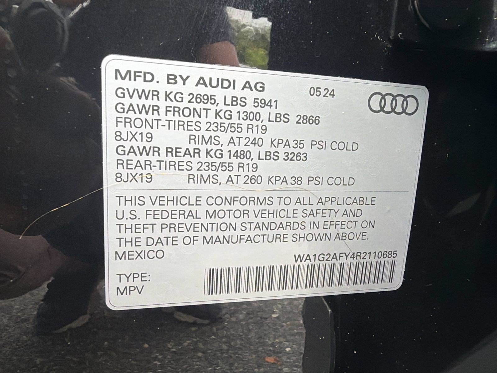 Used 2024 Audi Q5 e Premium w/ Convenience Package AWD/4WD image 25