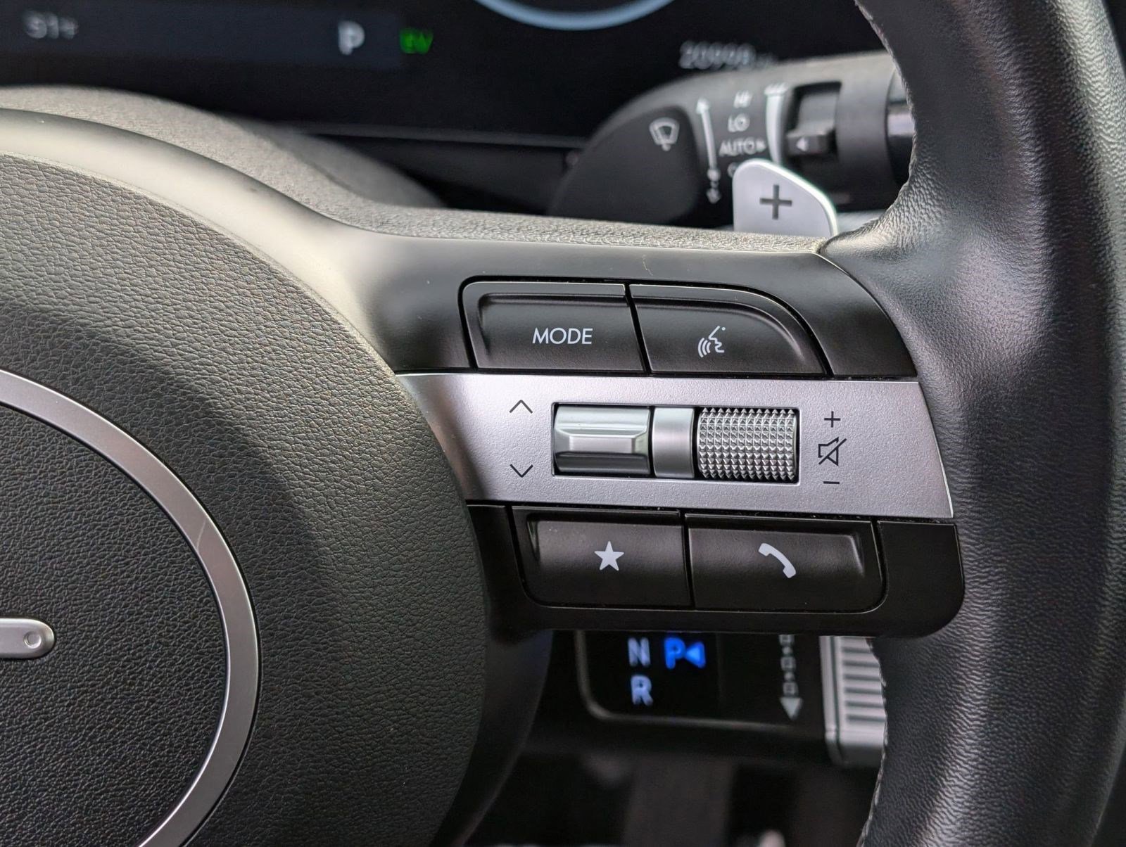 Used 2024 Hyundai Sonata Limited image 23