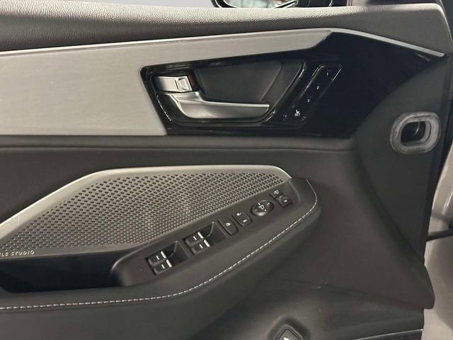 Certified 2023 Acura MDX SH-AWD w/ Technology Package image 13