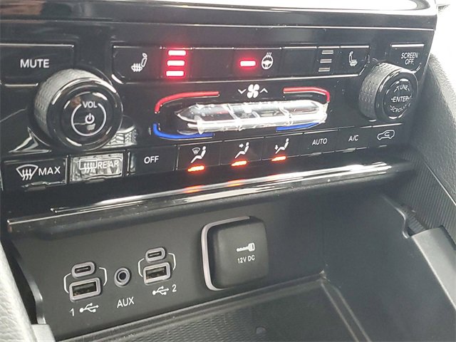 New 2025 Jeep Grand Cherokee L Altitude image 28