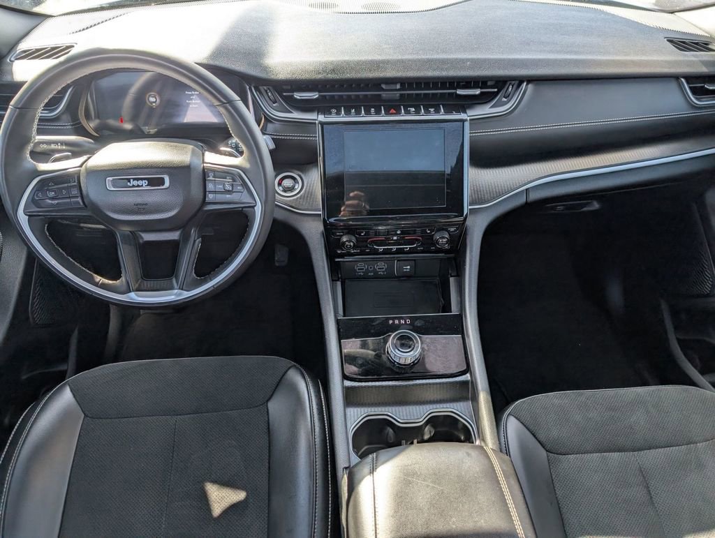 Used 2024 Jeep Grand Cherokee L Altitude image 38