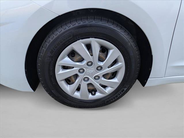 Used 2019 Hyundai Elantra SE w/ Cargo Package FWD image 22