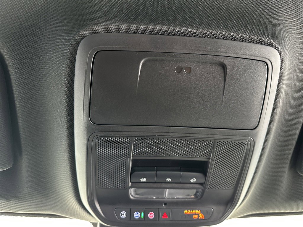 New 2025 Buick Enclave Sport Touring w/ Power Package image 27