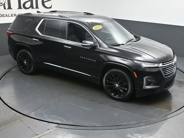 Used 2023 Chevrolet Traverse Premier w/ LPO, Cargo Package image 40