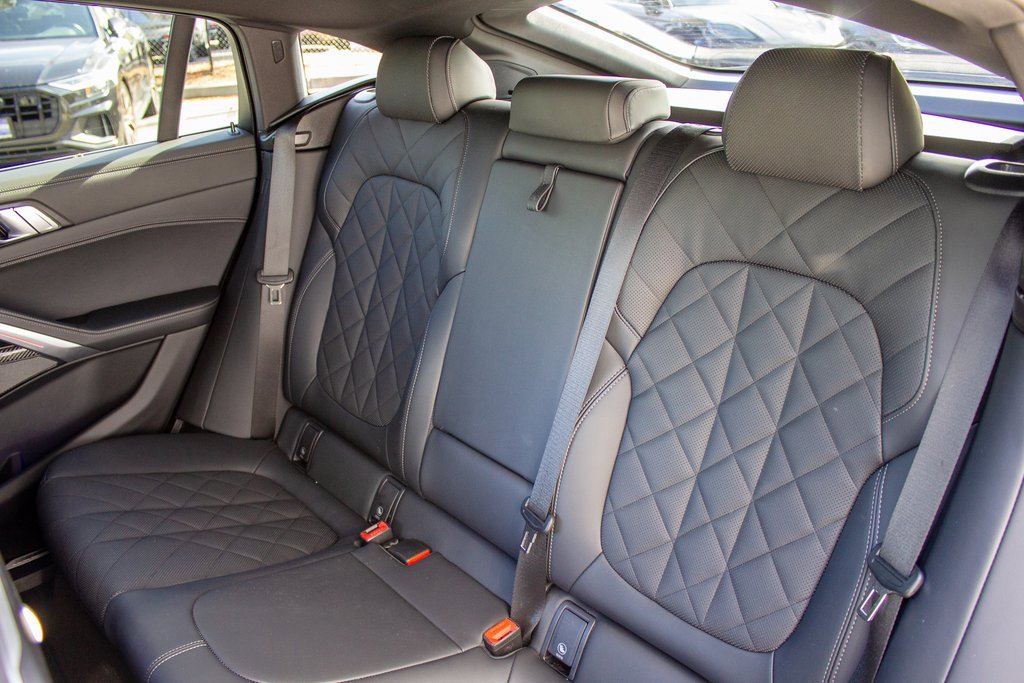 Used 2026 BMW X6 M60i image 22