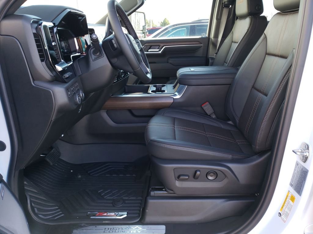 New 2026 Chevrolet Silverado 2500 High Country w/ High Country Premium Package image 9
