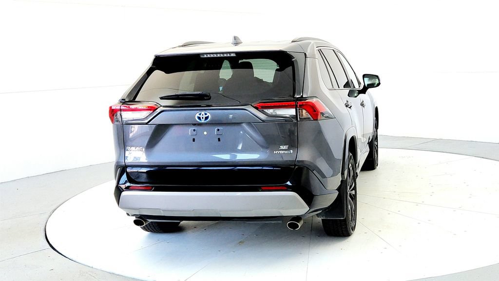 Used 2023 Toyota RAV4 SE AWD/4WD image 5