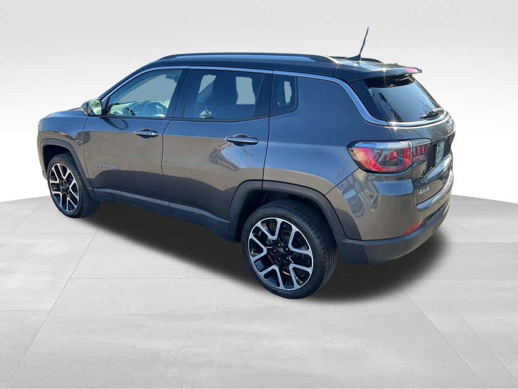 Used 2017 Jeep Compass Limited w/ Navigation Group image 6